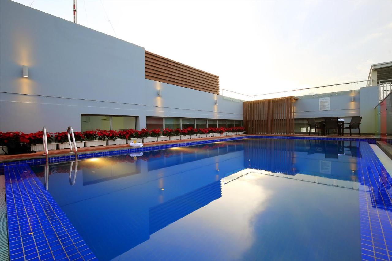 Khách sạn hẻo lánh Aurora Luxury