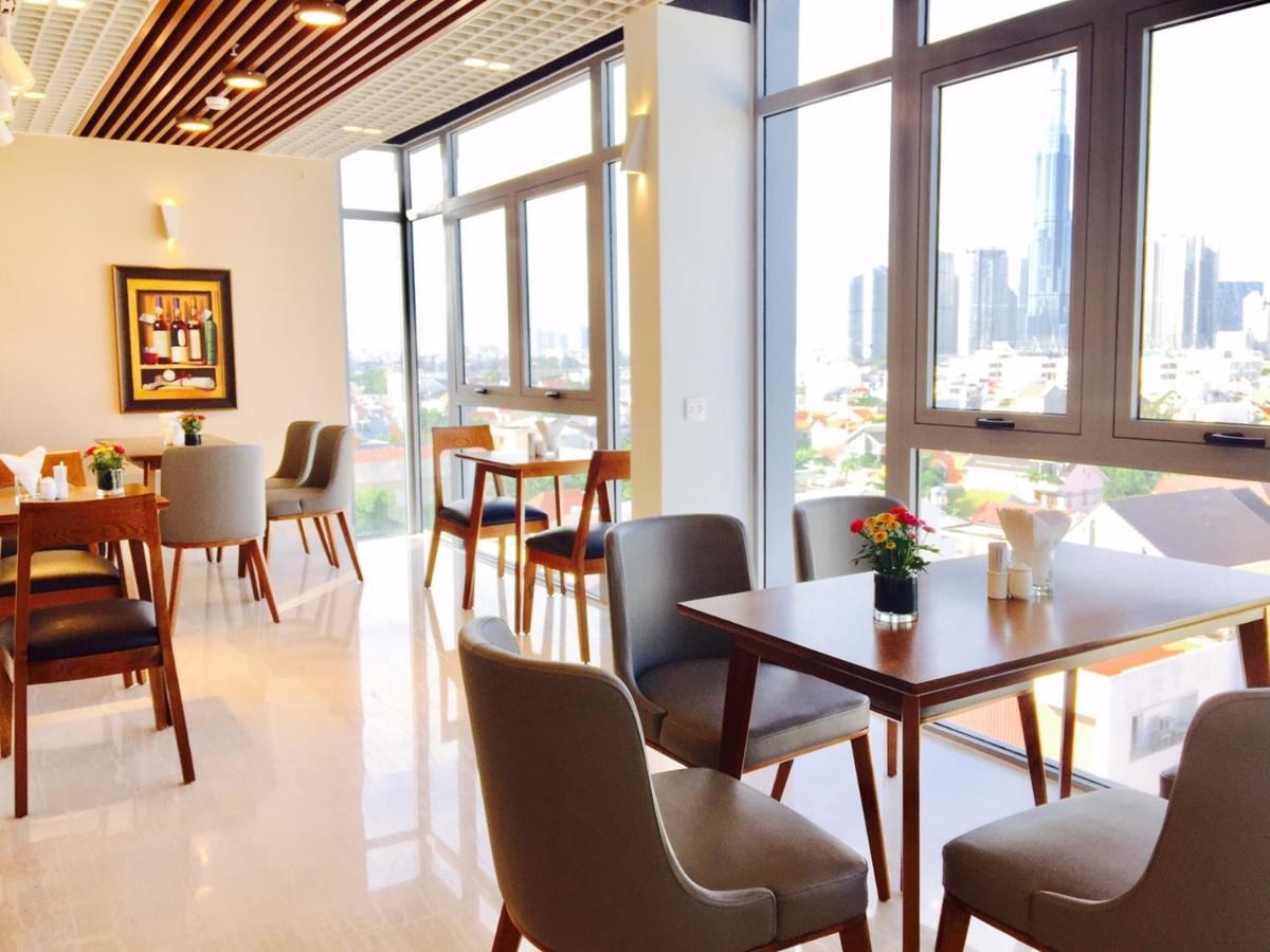 Aurora Luxury * TP. Hồ Chí Minh